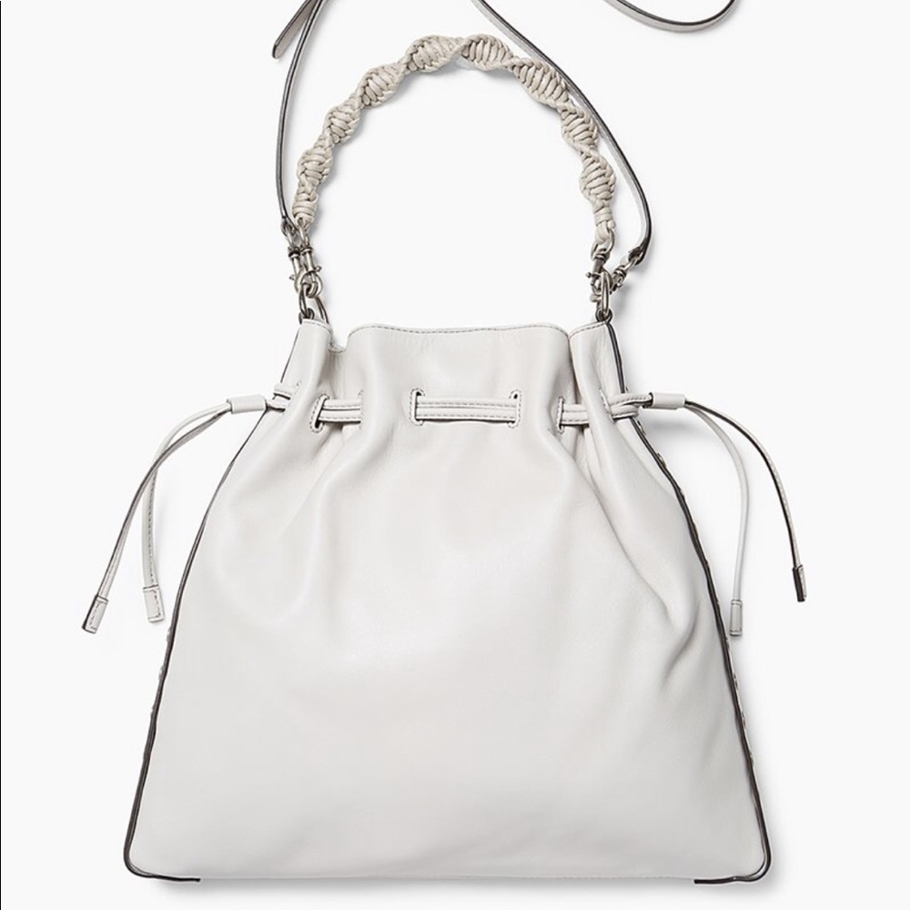 Medium Drawstring Crossbody in Putty